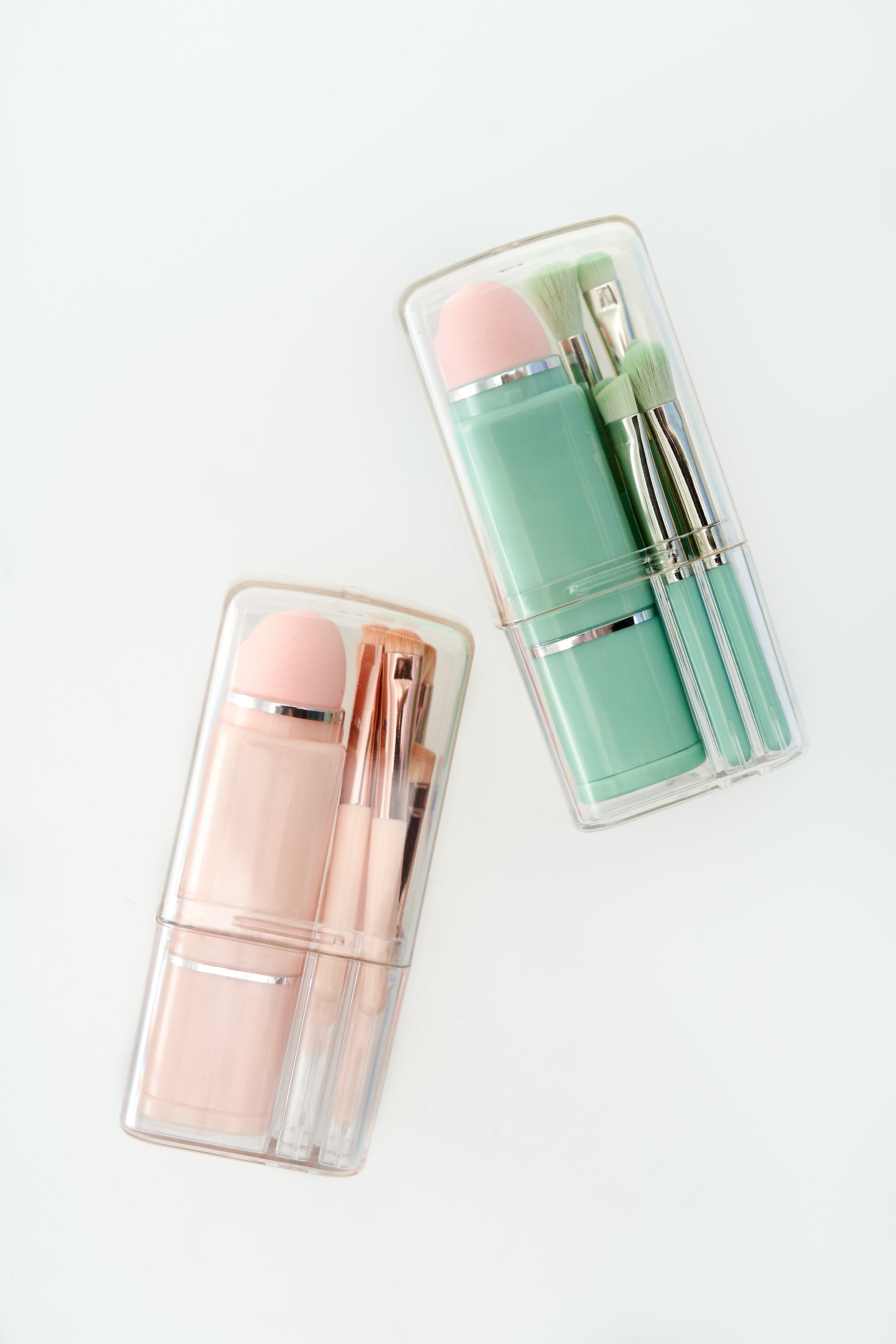 Set de pinceaux de maquillage avec étui (2 couleurs)