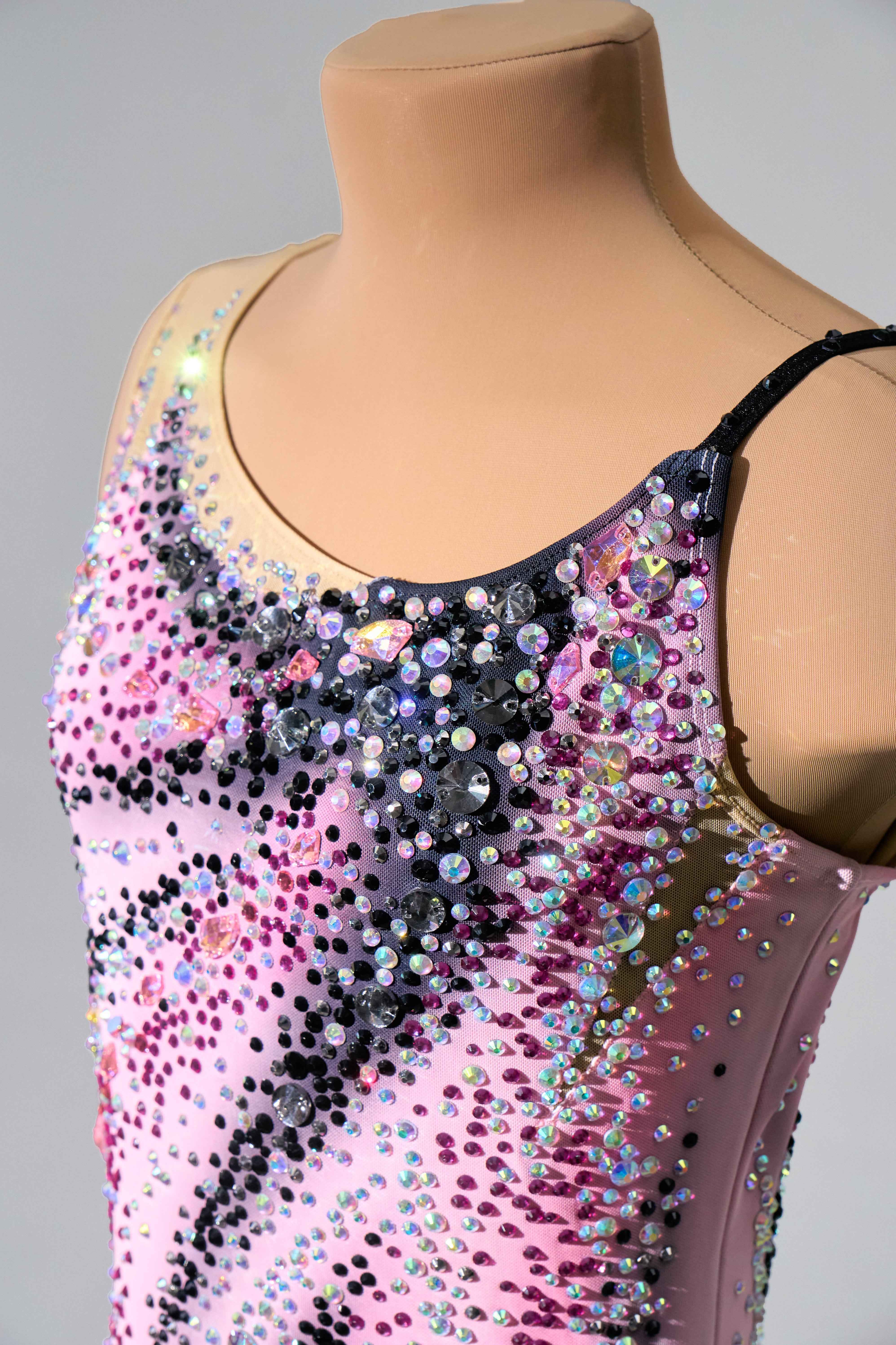 Justaucorps de gymnastique rythmique (en stock)