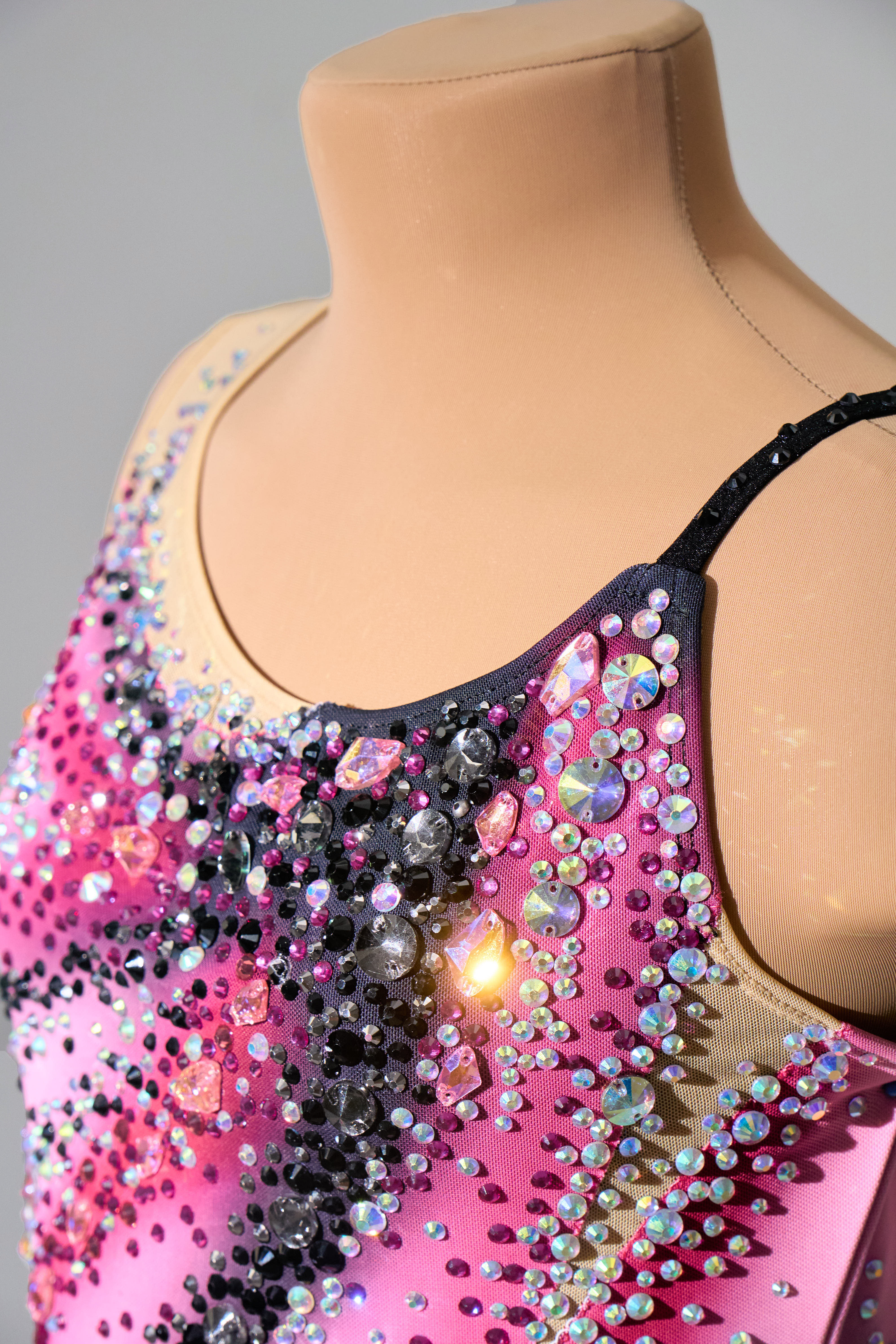 Justaucorps de gymnastique rythmique (en stock)