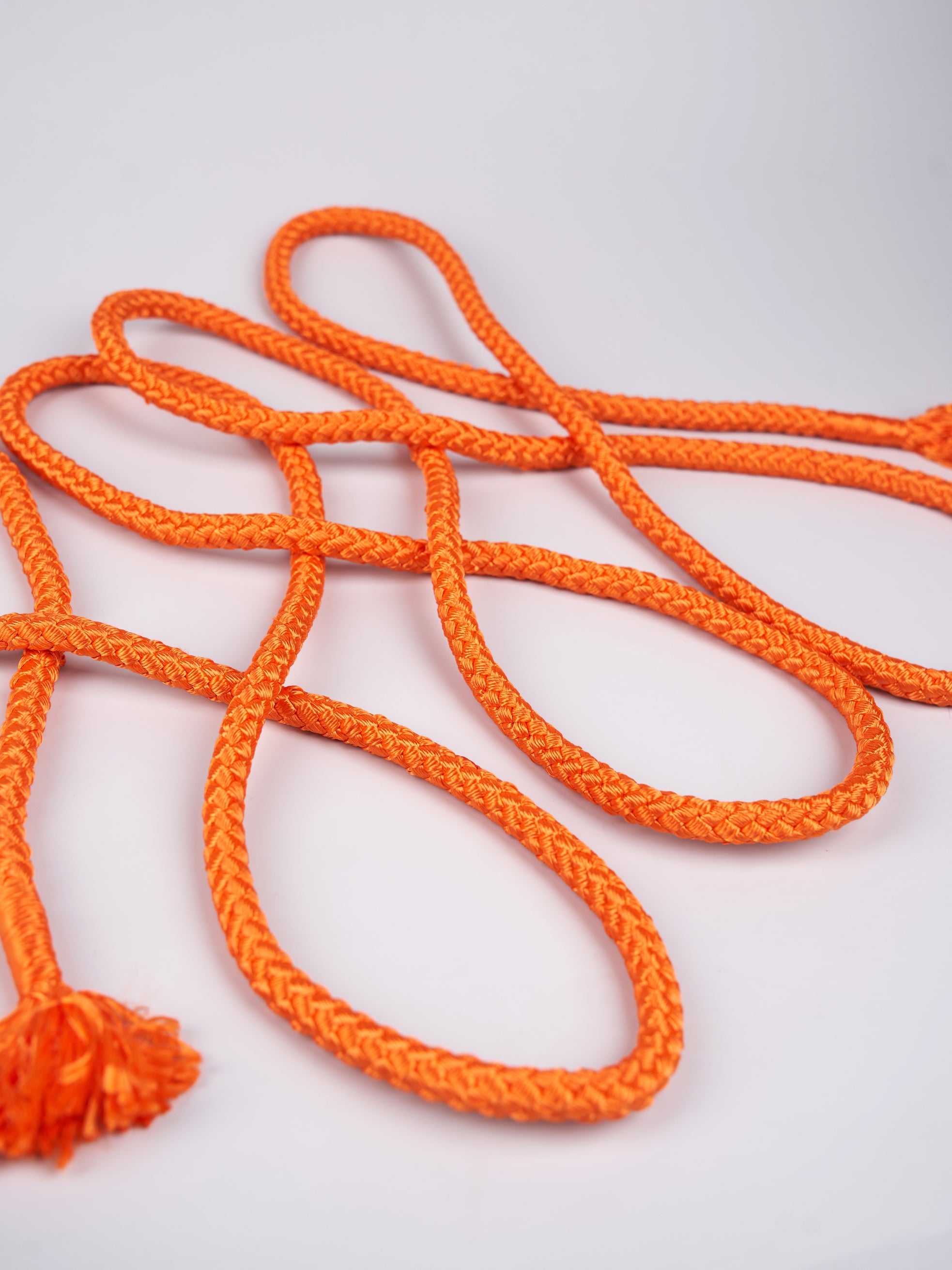 Corde de gymnastique rythmique " Odette " avec fil Lurex, 3 m (6 coloris)