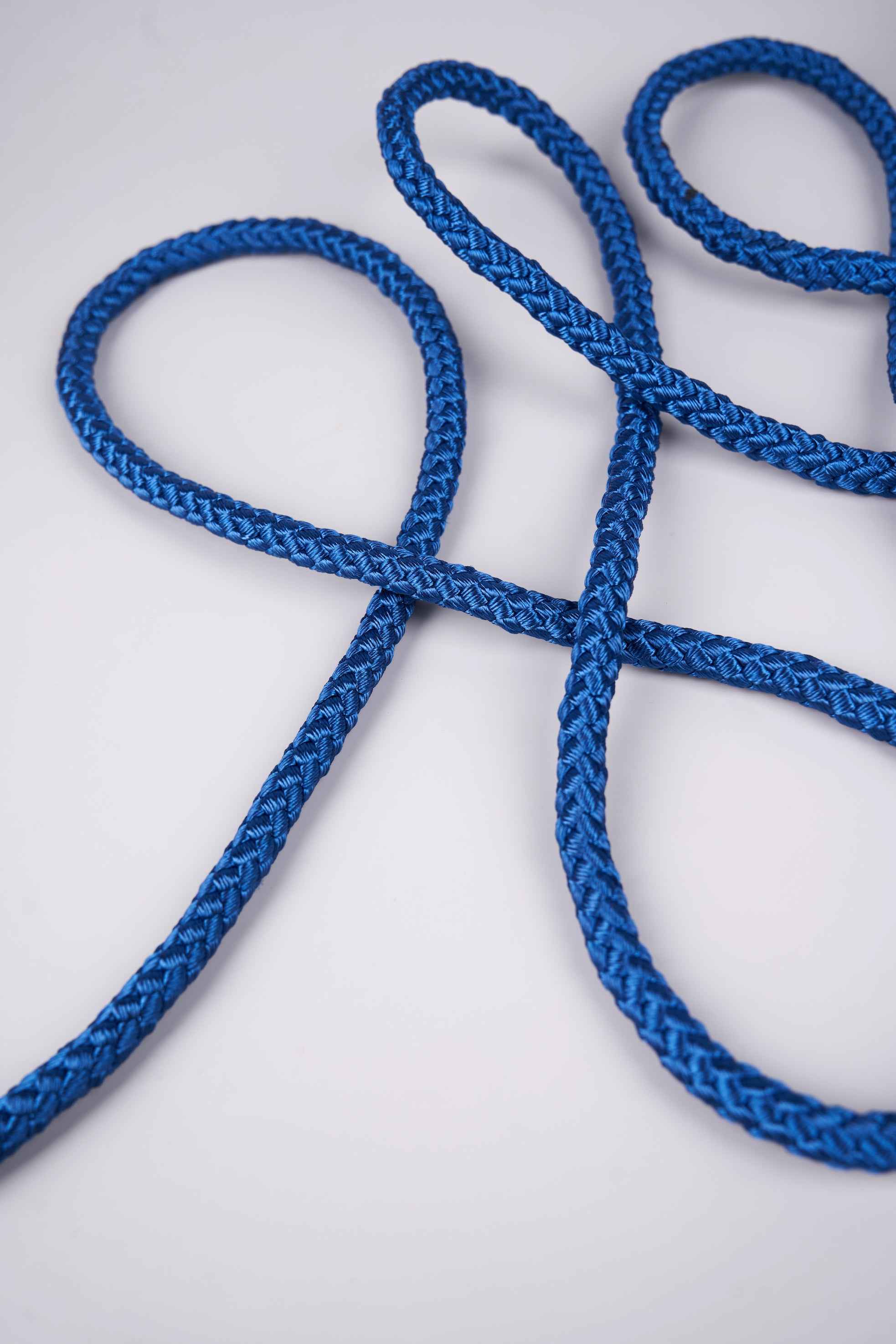 Corde de gymnastique rythmique " Odette " avec fil Lurex, 3 m (6 coloris)