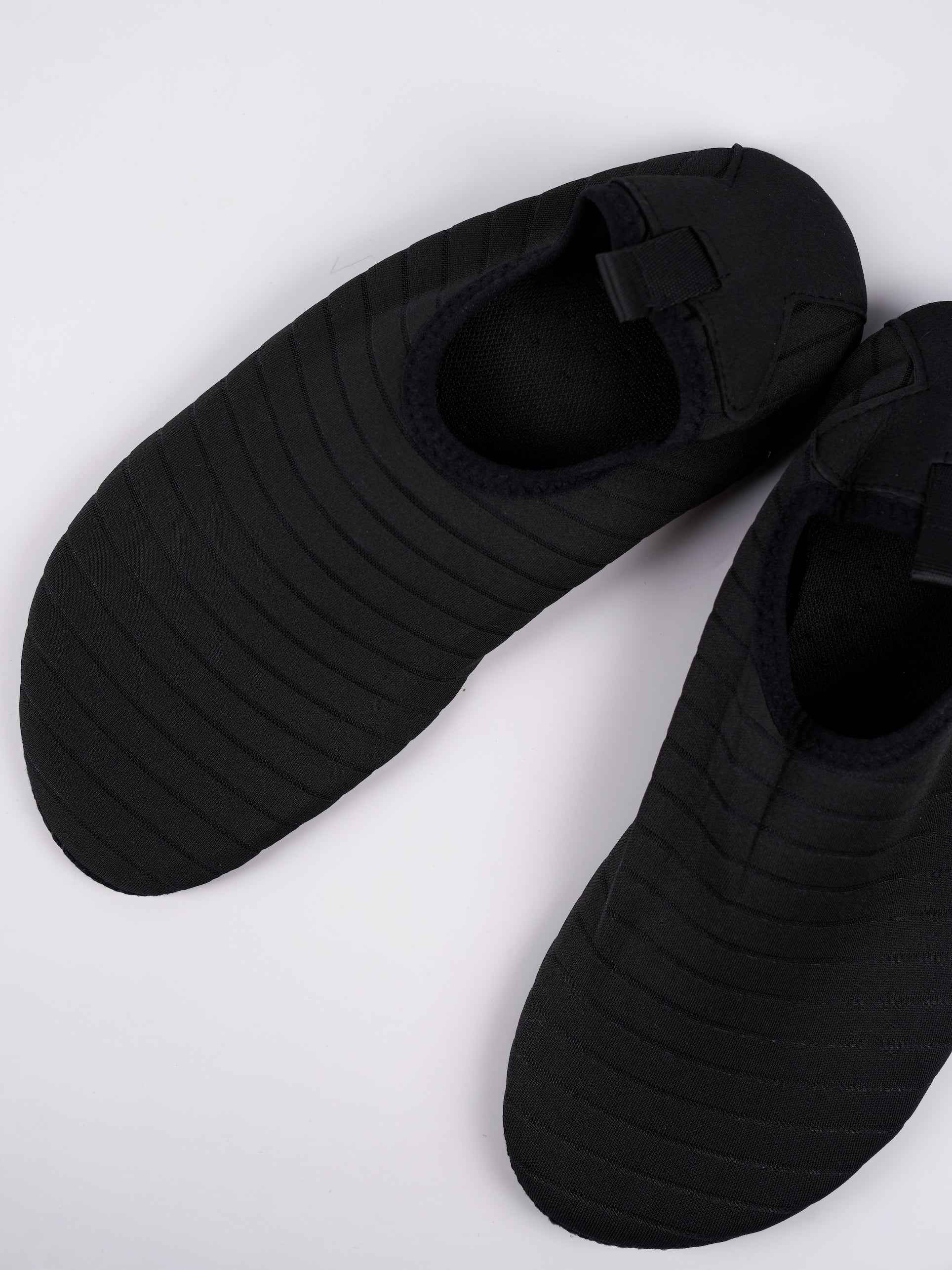 Chaussons d’eau rayés (2 coloris)