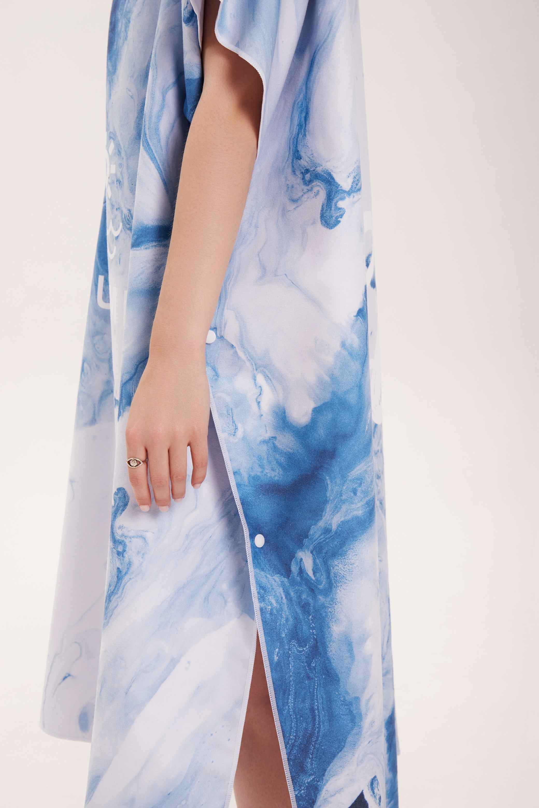 Poncho de plage microfibre avec capuche