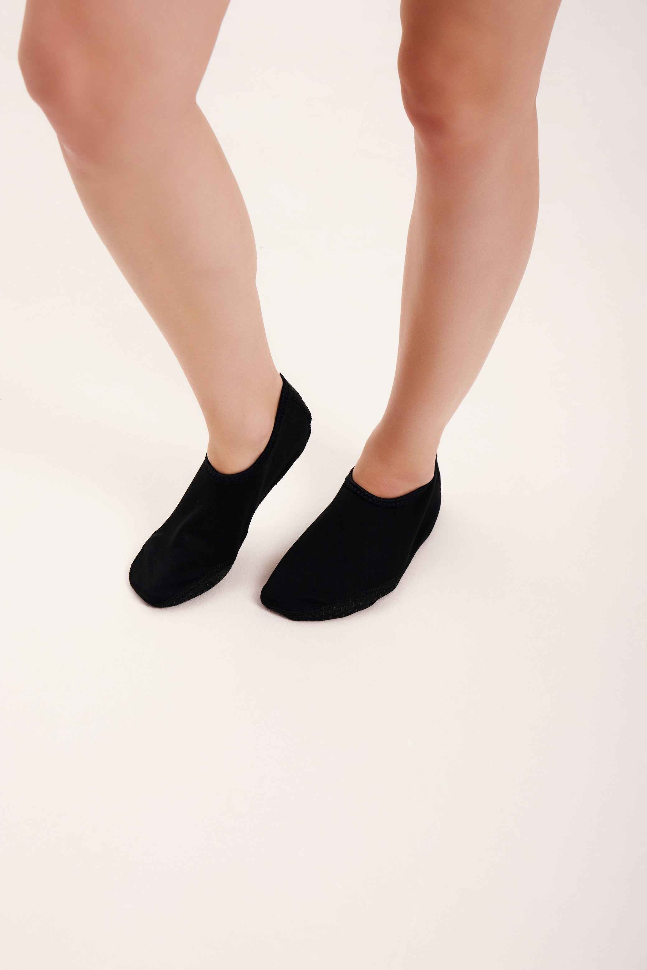 Chaussons d’eau unis (5 coloris)