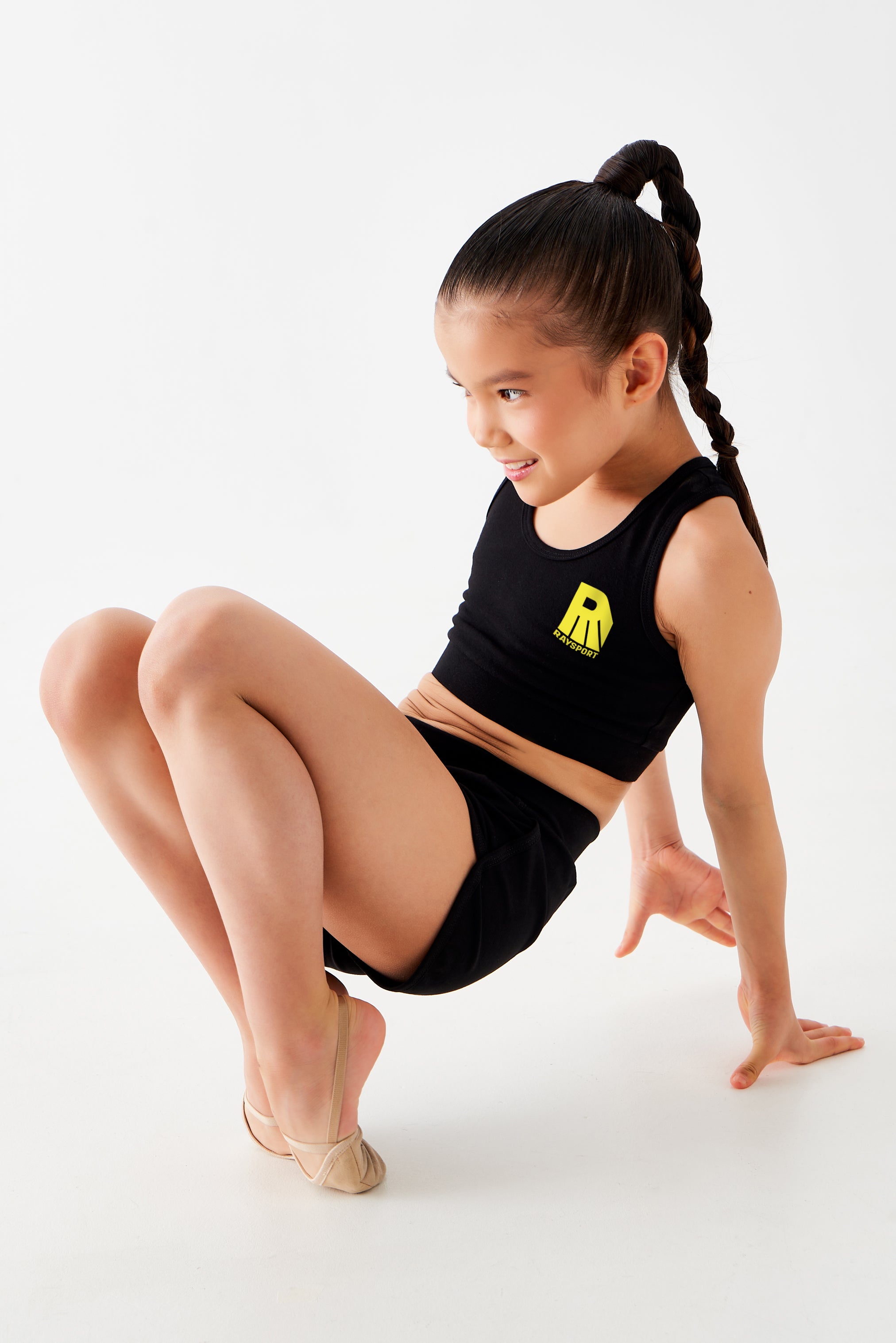 Short avec ourlet " Fleur Sportive " (noir)
