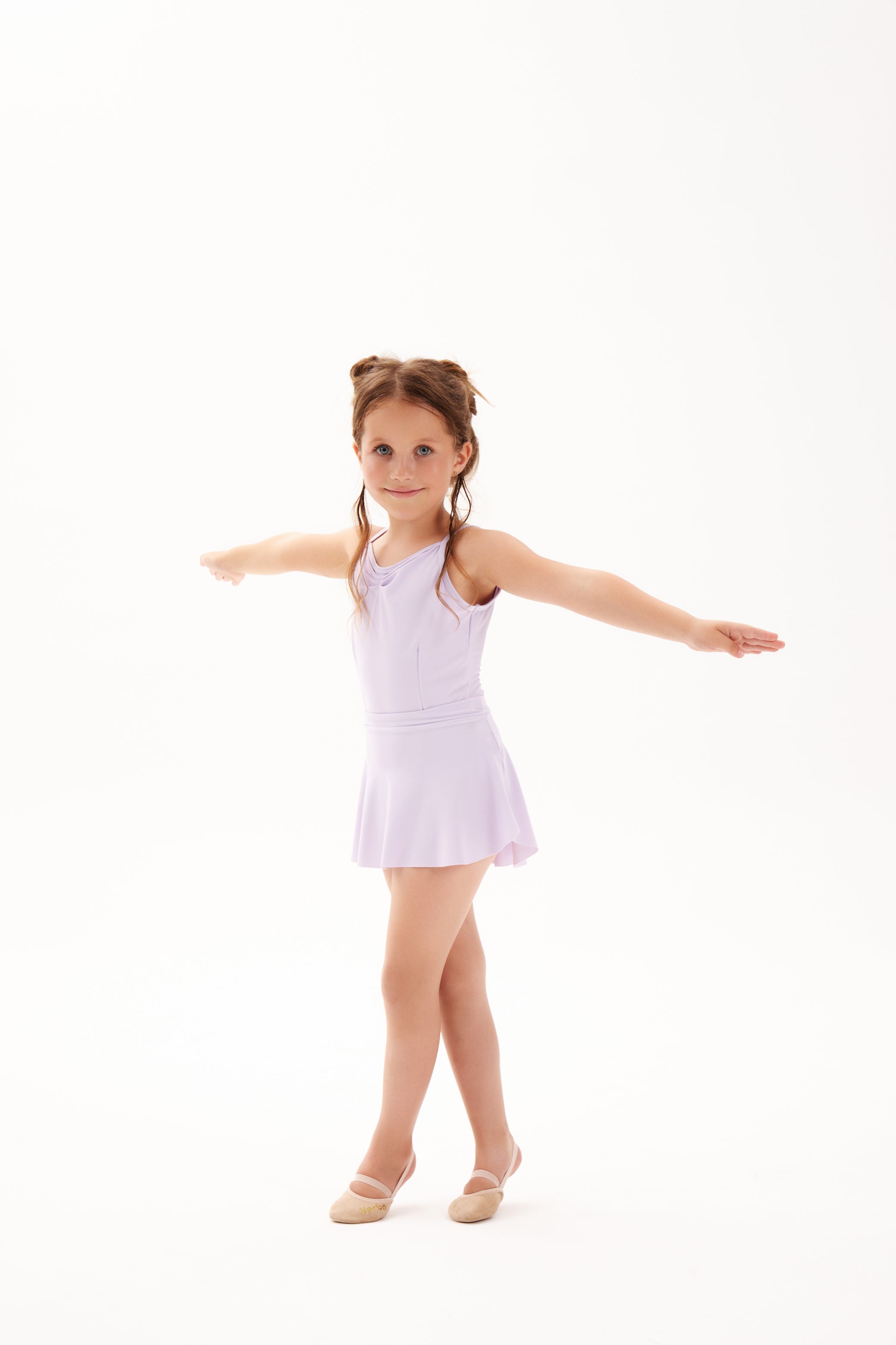 Tenue de danse classique " Estée " : justaucorps + jupette (3 coloris)