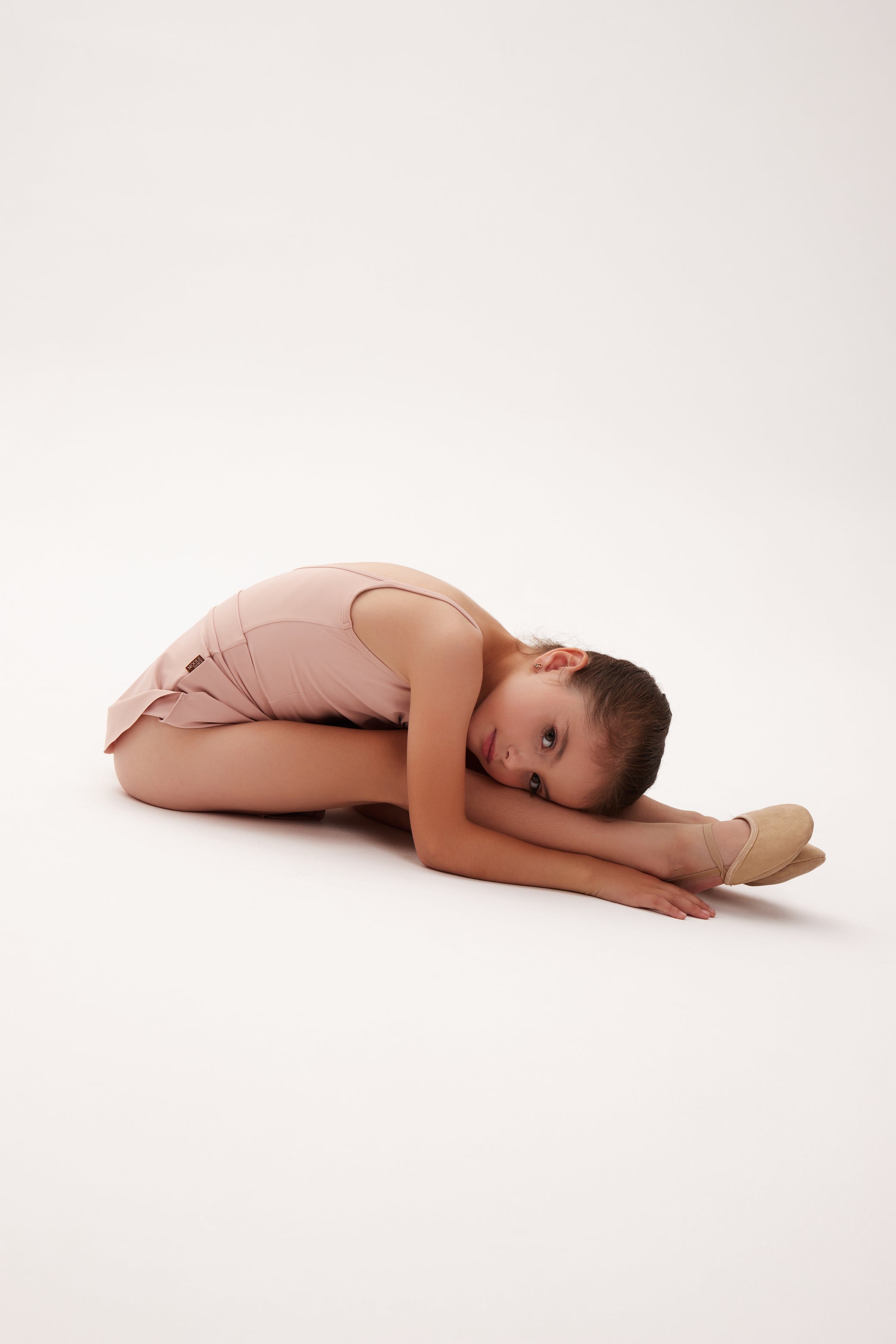 Tenue de danse classique " Estée " : justaucorps + jupette (3 coloris)